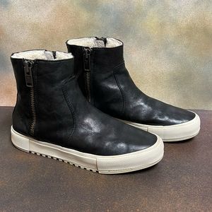 Frye Gia Lug Shearling Double Zip Women’s Italian Leather Sneaker Boot Size 8M
